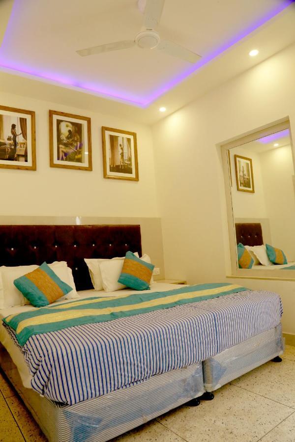 Aromatic Central Delhi New Delhi Exterior photo