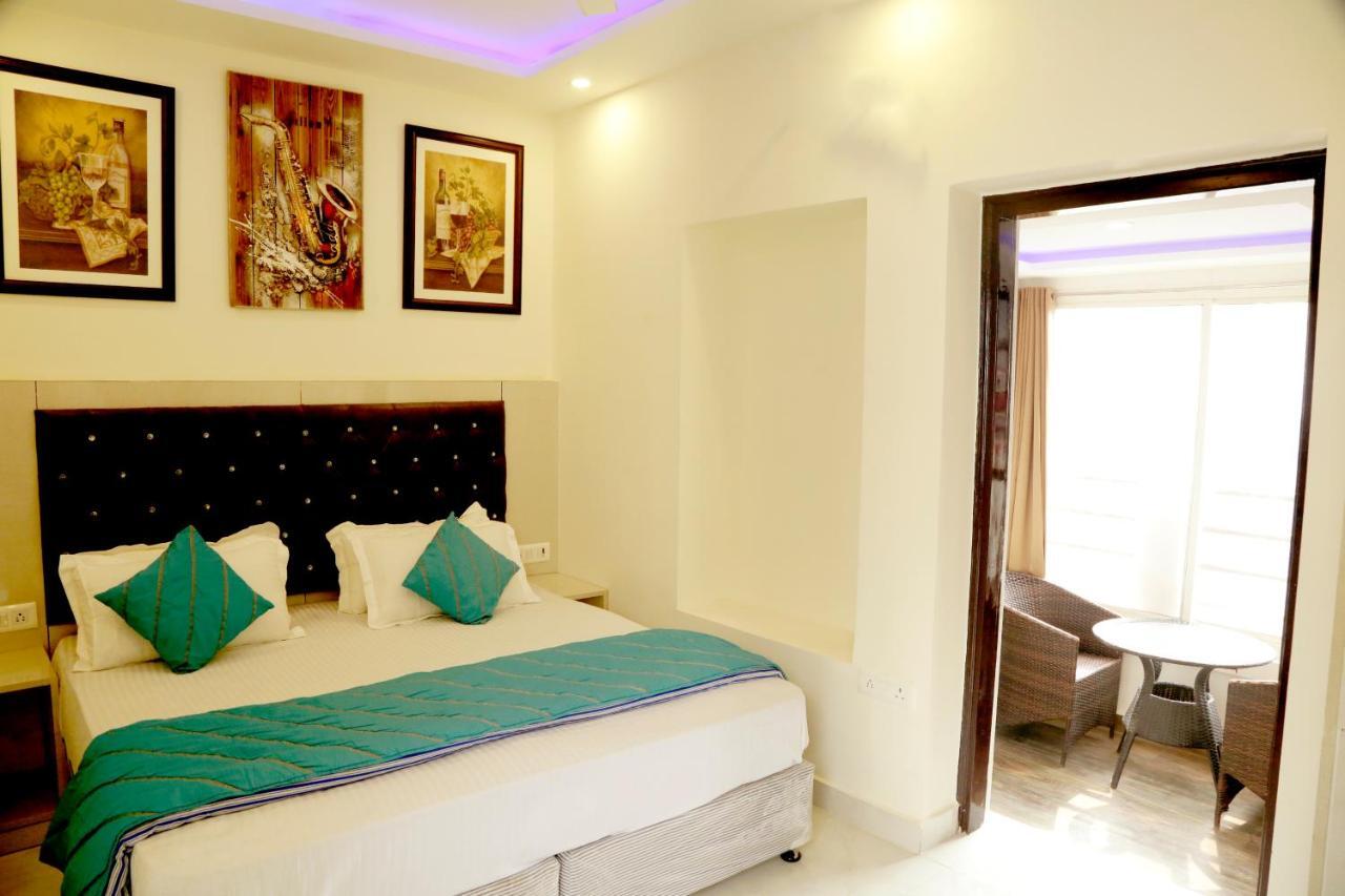 Aromatic Central Delhi New Delhi Exterior photo